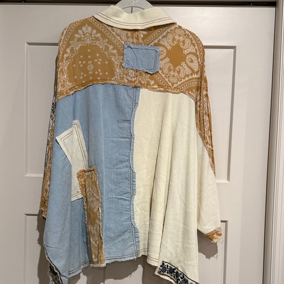 POV Multicolor Patchwork Blouse - Picture 6 of 6